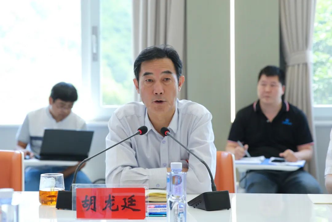 喜報(bào)！我公司QJHTED-Ⅱ型電子雷管智能化生產(chǎn)線通過民爆行業(yè)專家評審考核-東莞市弘騰自動(dòng)化智能科技有限公司